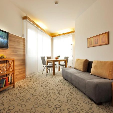 Petul Apart Hotel Am Ruhrbogen Bochum Ngoại thất bức ảnh