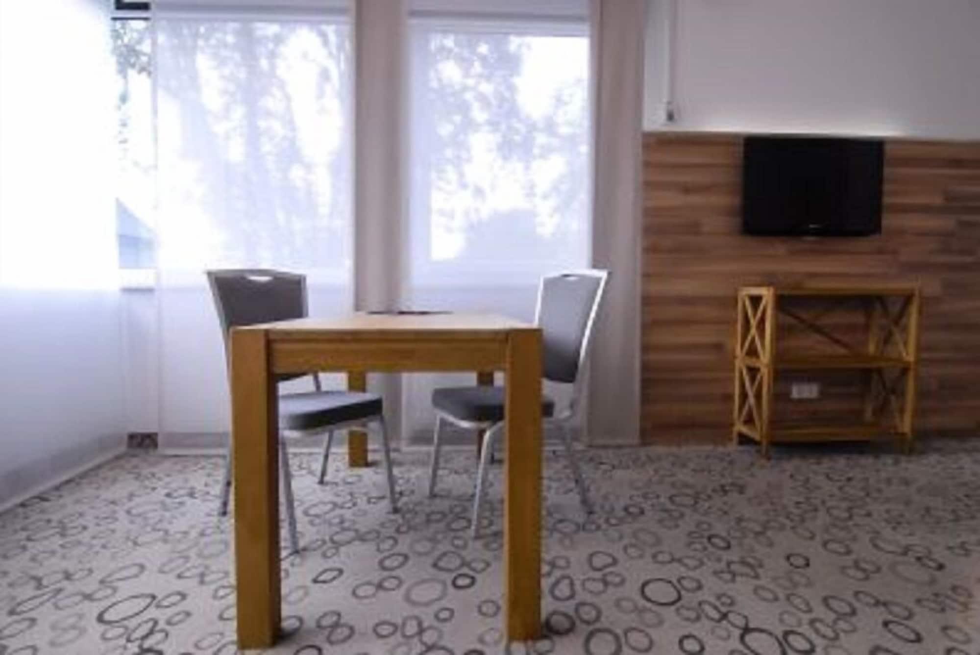 Petul Apart Hotel Am Ruhrbogen Bochum Ngoại thất bức ảnh